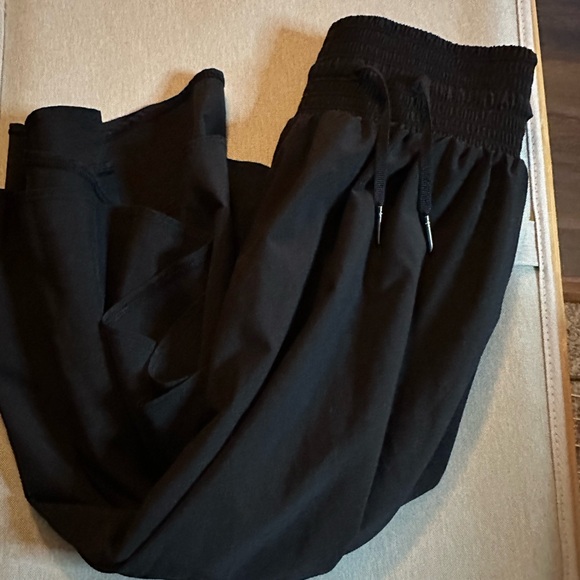 lululemon athletica Black Circle Skirt with Elastic Drawstring Waist - Picture 3 of 5